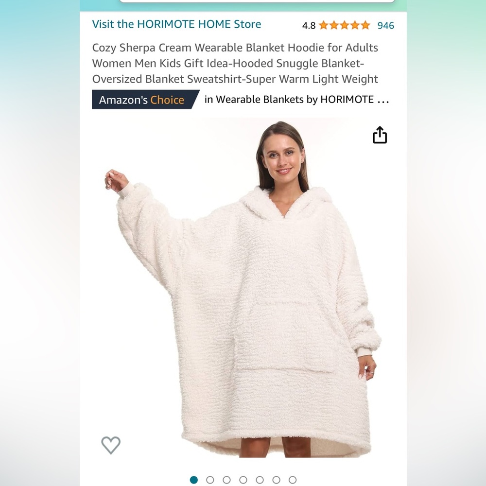 NWT Sherpa Cream Wearable Blanket One Size